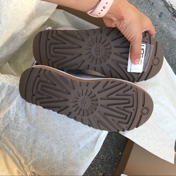 UGG water resistant Bailey bow II ribbon 7,8,9,10 - Picture 5 of 7